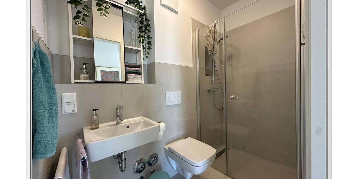 Etagenwohnung Hattersheim - 4 Zimmer, 110 m&sup2;, 1.785&euro; | Angebot:26840803
