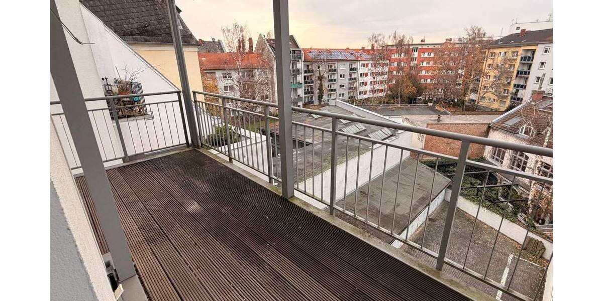 Etagenwohnung Frankfurt am Main Bockenheim - 3 Zimmer, 80 m&sup2;, 1.590&euro; | Angebot:24484525