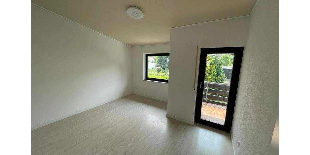 Reihenhaus Wiesbaden Südost - 5 Zimmer, 180 m&sup2;, 2.995&euro; | Angebot:26235543