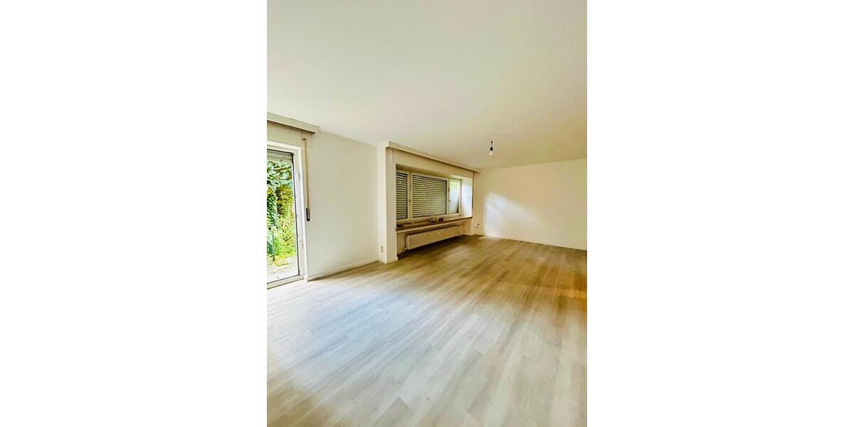 Familienfreundliches Haus in ruhiger Grünlage mit großem Garten 5 zimmer