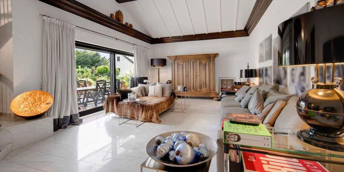 Einfamilienhaus Wiesbaden Nordenstadt - 7 Zimmer, 223 m&sup2;, 869.000&euro; | Angebot:25694639