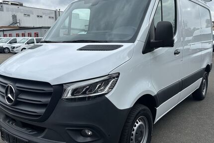 Mercedes-Benz Sprinter 133.639 km 28.798 &euro; Mainz 55122