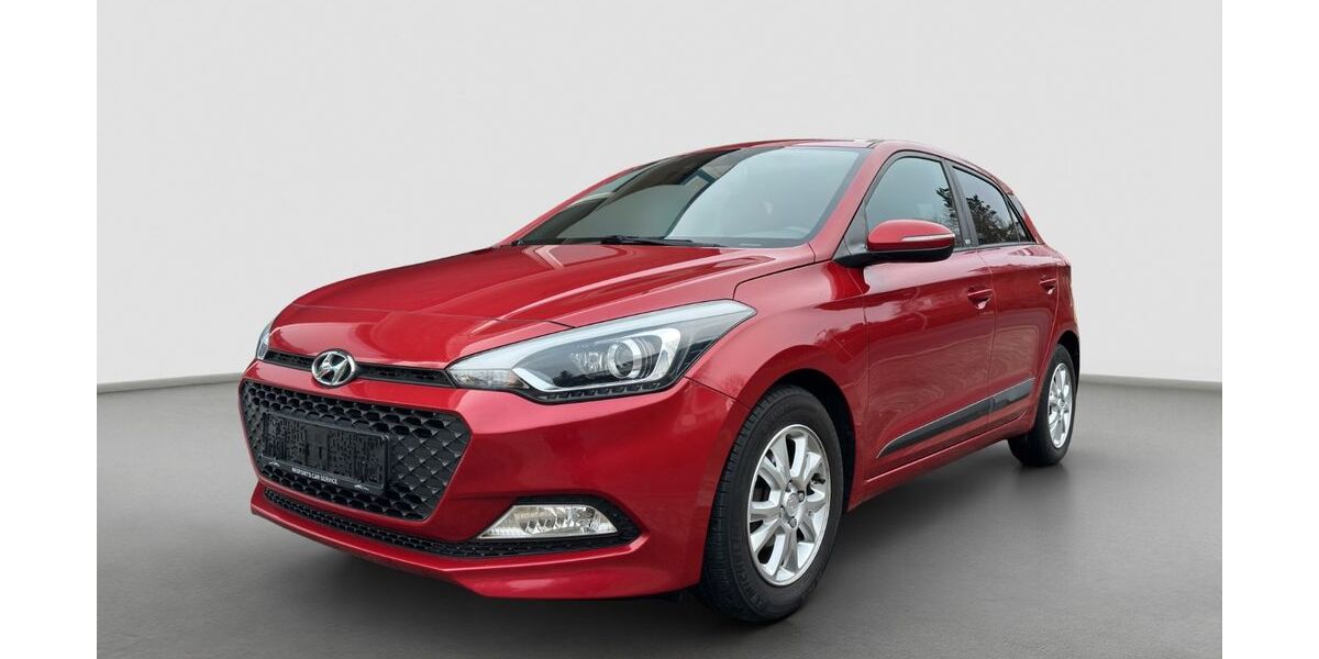 Hyundai i20 93.000 km 7.900 &euro; Hofheim am Taunus 65719