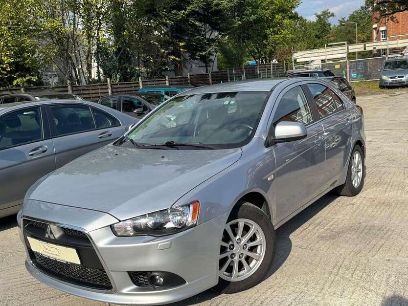Mitsubishi Lancer 156.000 km 4.999 € Frankfurt am Main 60386