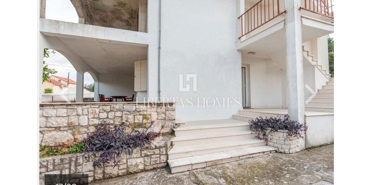 Etagenwohnung Kiedrich - 3 Zimmer, 100 m&sup2;, 195.000&euro; | Angebot:26818561