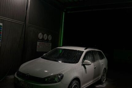 VW Golf 215.000 km 5.999 &euro; Flörsheim 65439