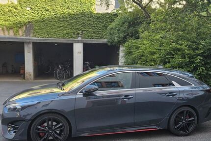 Kia pro ceed / ProCeed 90.700 km 23.400 &euro; Hochheim 65239
