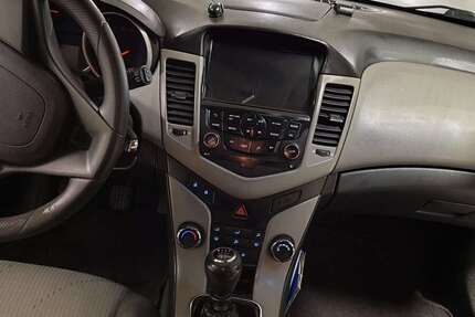 Chevrolet Cruze 152.000 km 2.800 € Sulzbach (Taunus) 65843