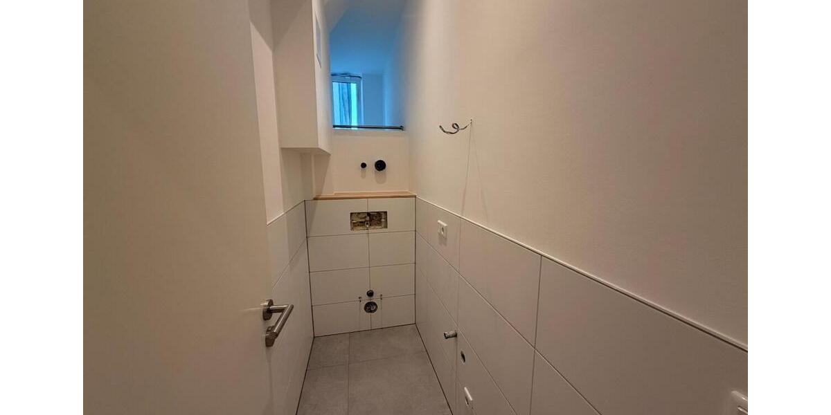 Etagenwohnung Frankfurt am Main Bockenheim - 4 Zimmer, 100 m&sup2;, 1.900&euro; | Angebot:26646128