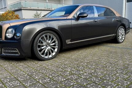 Bentley Mulsanne 5.000 km 288.000 € Frankfurt 60326
