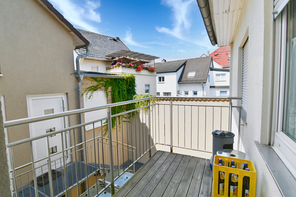 Moderne 4 Zi Maisonette mit 2 Schlafräumen mitten in Hornau 4 zimmer