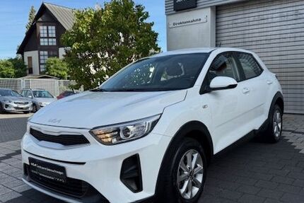 Kia Stonic 32.650 km 17.400 € Wiesbaden 65199