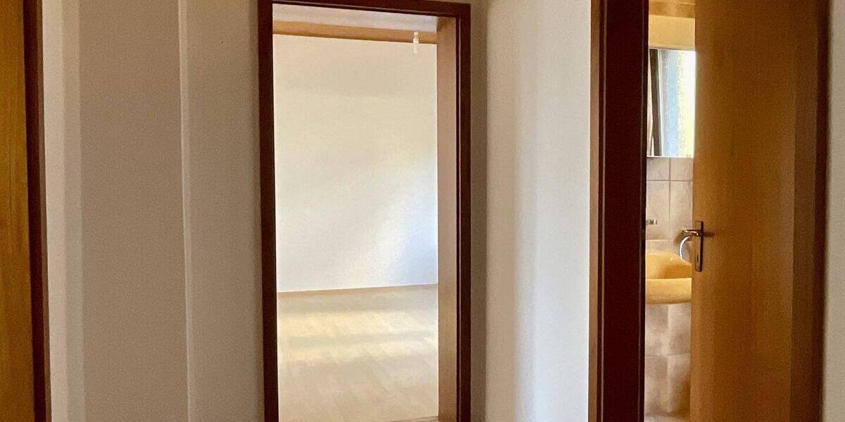 Mehrfamilienhaus, Wohnhaus Wiesbaden Dotzheim - 5 Zimmer, 144 m&sup2;, 499.000&euro; | Angebot:25940224