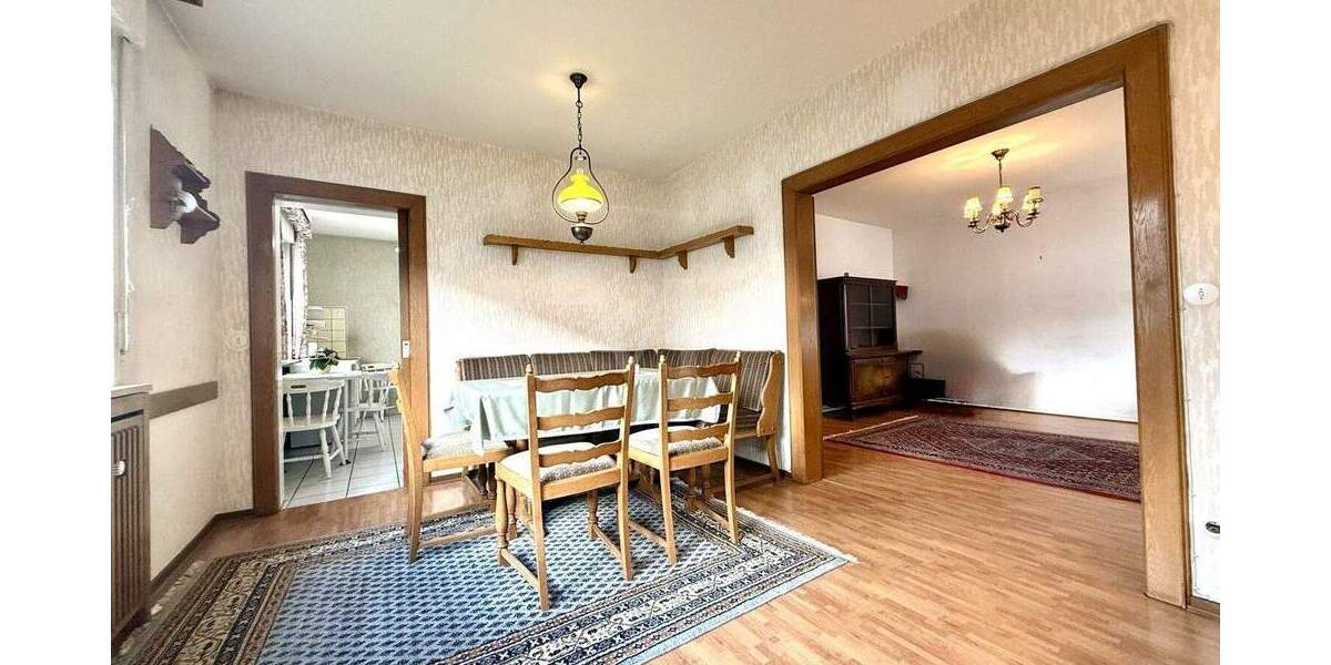 Mehrfamilienhaus, Wohnhaus Kelkheim (Taunus) Kelkheim - 8 Zimmer, 183 m&sup2;, 845.000&euro; | Angebot:25682197