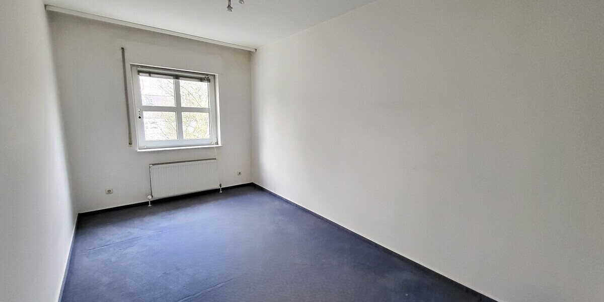 RMH mit Garage, 2 Balkonen, Garten und Terrasse - Reihenmittelhaus Wiesbaden Klarenthal | Angebot:26348335