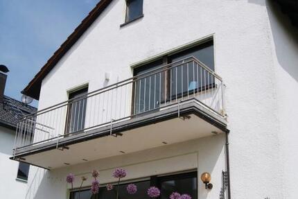 Haus Hochheim am Main - 4 Zimmer, 120 m&sup2;, 549.000&euro; | Angebot:26644925