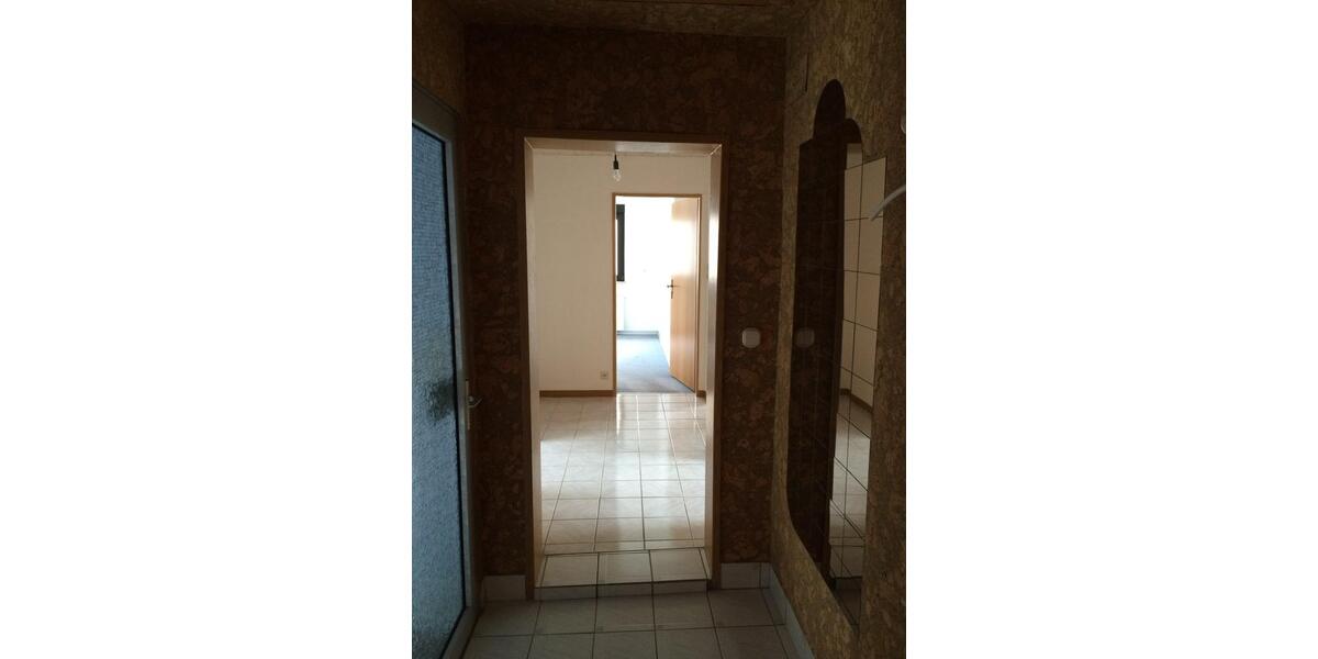Dachgeschoßwohnung Wiesbaden Klarenthal - 4 Zimmer, 85 m&sup2;, 289.000&euro; | Angebot:26296487