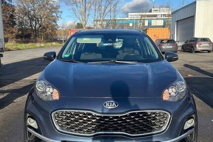 Kia Sportage 172.000 km 16.500 &euro; Wiesbaden 65199