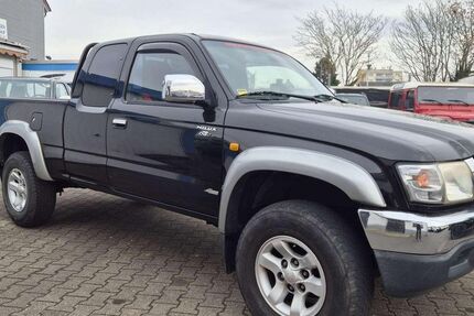 Toyota Hilux 124.000 km 21.900 € Mainz-Kostheim 55246