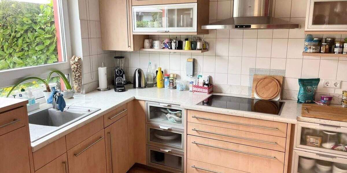 *NEU* *NEU* MODERNES SEHR GEPFLEGTES EINFAMILIENHAUS IN BESTER RUHELAGE! GLEICH BESICHTIGEN! 5 zimmer