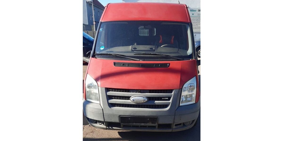 Ford Transit 125.848 km 2.900 &euro; Hochheim am Main 65239