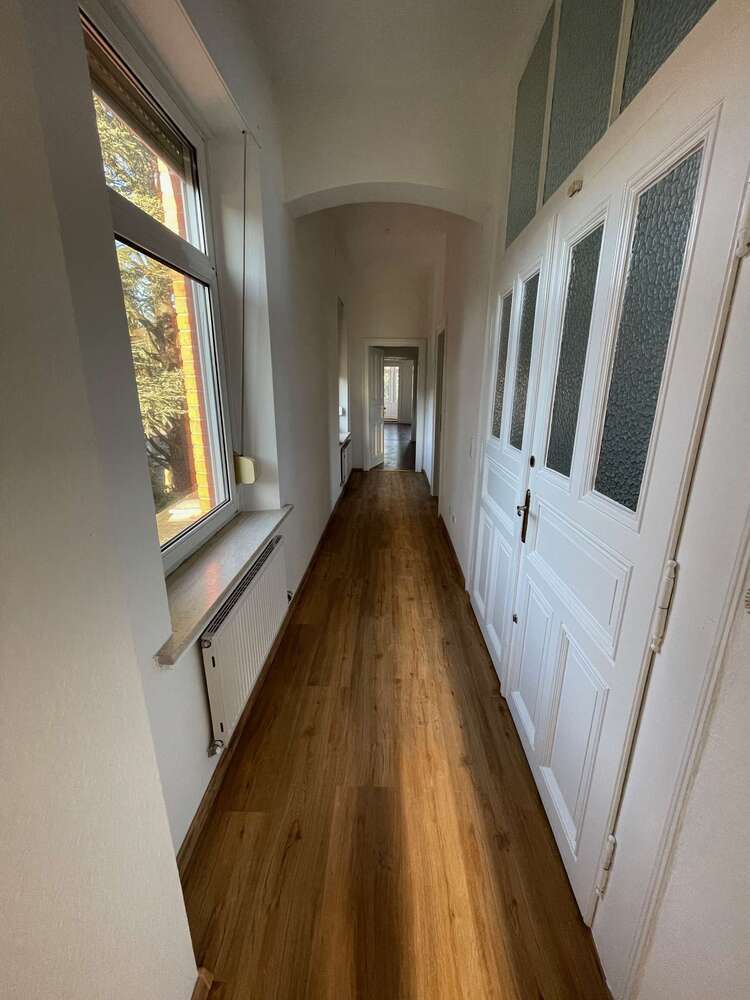 Haus zum Kaufen in Wiesbaden 1.299.000 € 429.91 m²