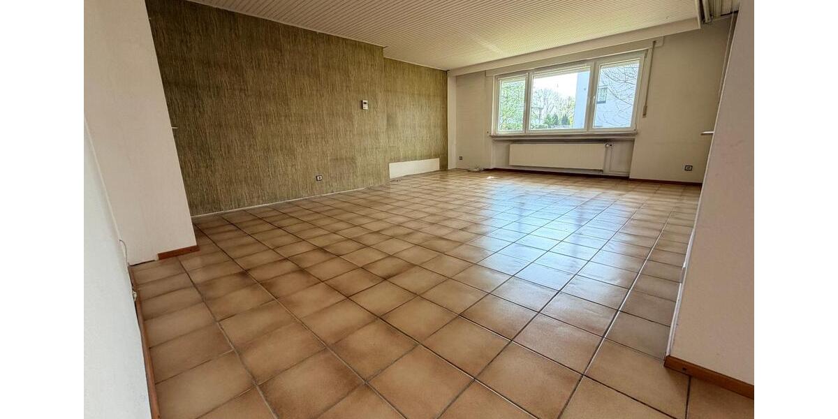 Einfamilienhaus Hochheim am Main - 8 Zimmer, 220 m&sup2;, 775.000&euro; | Angebot:26565880