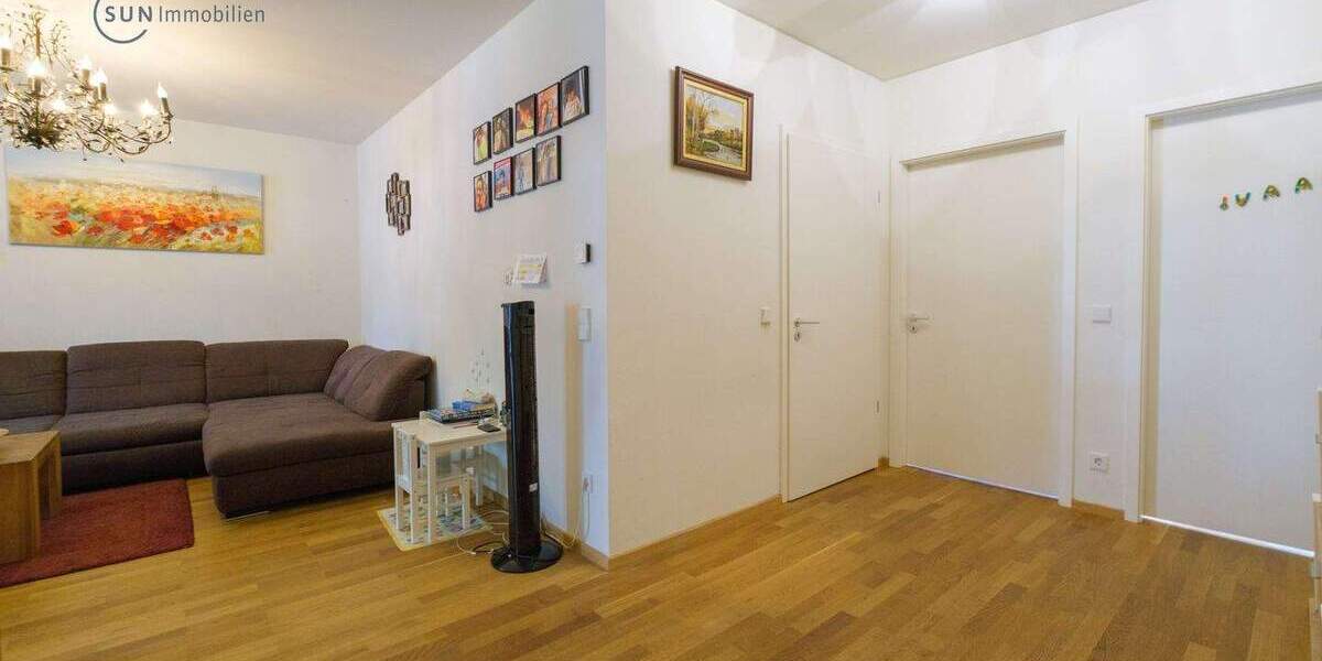 Etagenwohnung Frankfurt am Main Bockenheim - 3 Zimmer, 90 m&sup2;, 2.000&euro; | Angebot:25246475