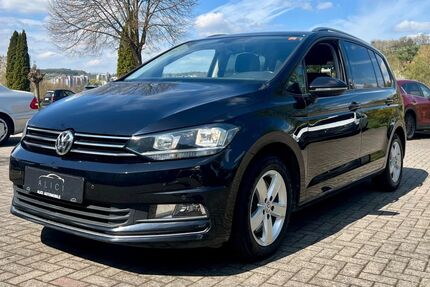 VW Touran 187.120 km 12.490 &euro; Taunusstein 65232