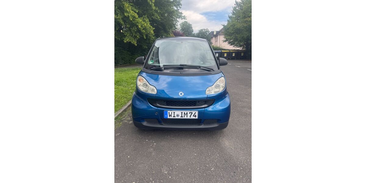 Smart ForTwo 87.000 km 3.900 &euro; Wiesbaden 65207