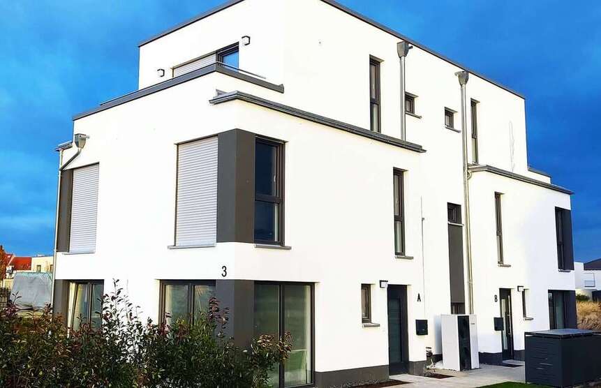 Haus zum Mieten in Hochheim am Main 3.195 € 158 m²