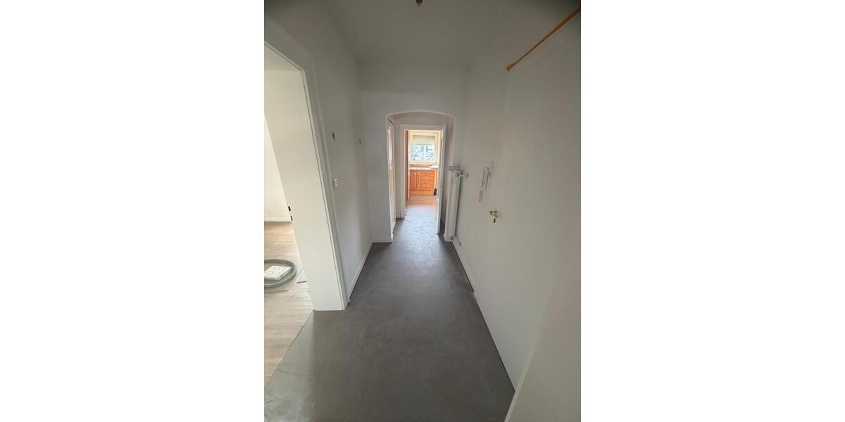 Wohnung ab 01.02.2026 Erich-Ollenhauer-Str. 4 zimmer