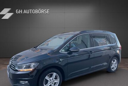 VW Touran 98.900 km 16.990 &euro; Büttelborn 64572