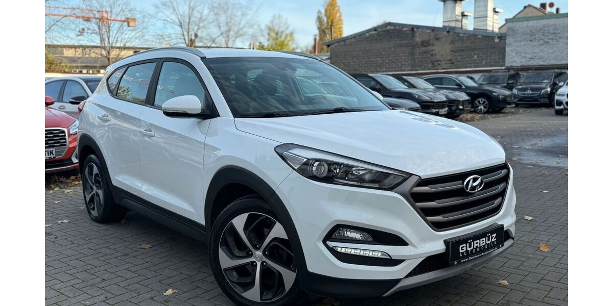 Hyundai TUCSON 130.000 km 15.600 € Wiesbaden 65201