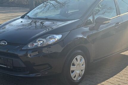 Ford Fiesta 200.000 km 3.598 € Rüsselsheim 65428