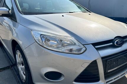 Ford Focus 190.440 km 3.600 &euro; Hattersheim 65795