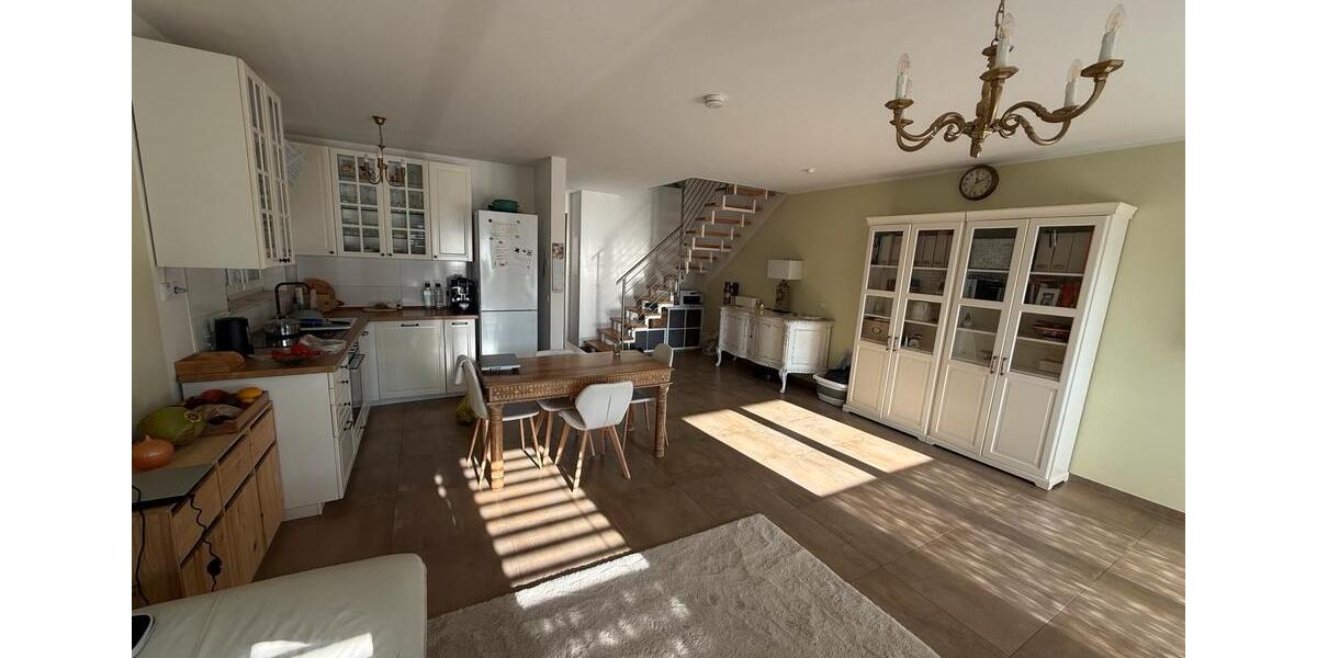 Maisonette-Wohnung mit eigenem Garten in Wiesbaden-Frauenstein 3 zimmer