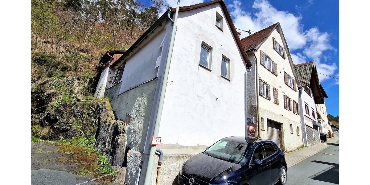 Top Angebot: 1 Grundstück, 3 Gebäude, bis zu 5 WE, davon 3 vermietet 10 zimmer