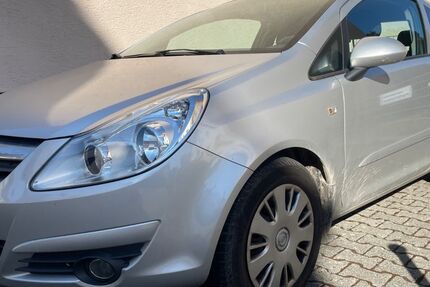 Opel Corsa 94.400 km 2.500 &euro; Groß-Gerau 64521