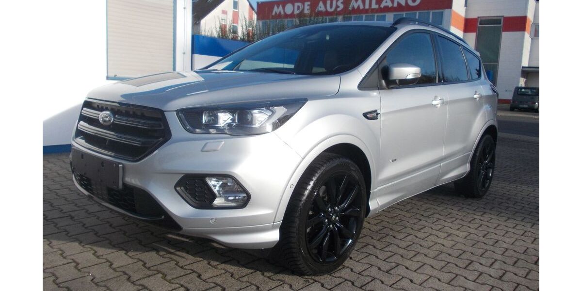 Ford Kuga 56.000 km 16.900 € Mörfelden 64546