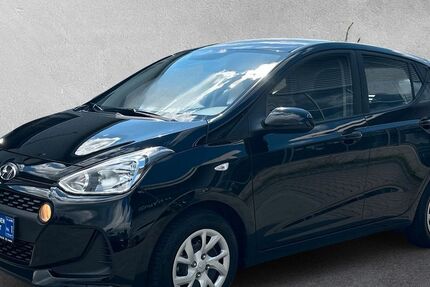 Hyundai i10 25.775 km 9.270 &euro; Rüsselsheim 65428
