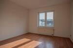 Etagenwohnung Wiesbaden Südost - 2 Zimmer, 81 m&sup2;, 245.000&euro; | Angebot:26160158