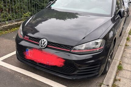 VW Golf 91.000 km 18.100 € Oberursel 61440
