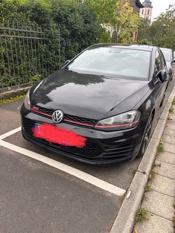 VW Golf 91.000 km 18.100 € Oberursel 61440