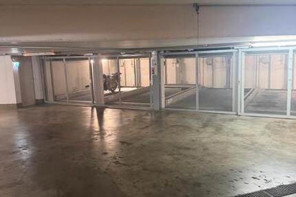 Garagen / Stellplätze Frankfurt am Main Nord-Ost - 120&euro; | Angebot:24107194