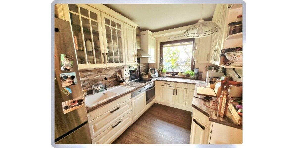 * Oestrich-Winkel: Freistehendes Einfamilienhaus in direkter Feldrandlage * 6 zimmer