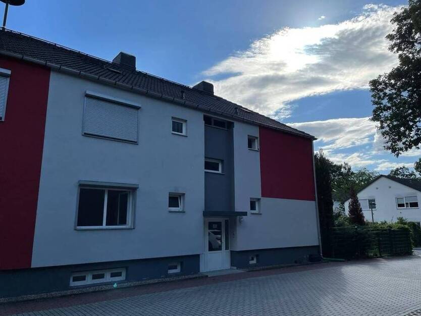 TOP 2 ZKB ETW in Zeppelinheim, mit Balkon und Gartenanteil