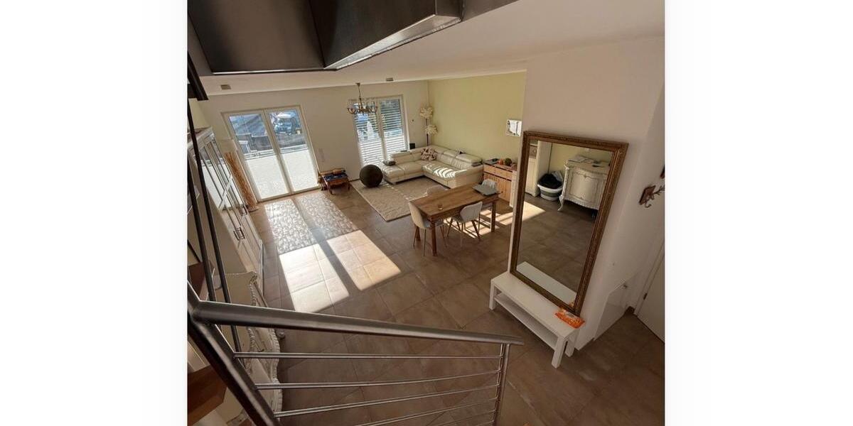 Maisonettenwohnung Wiesbaden Schierstein - 3 Zimmer, 103 m&sup2;, 1.850&euro; | Angebot:26270779