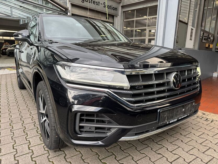 VW Touareg 136.152 km 47.550 € Frankfurt am Main 65936