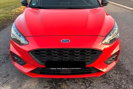 Ford Focus 90.400 km 13.999 &euro; Bad Schwalbach 65307